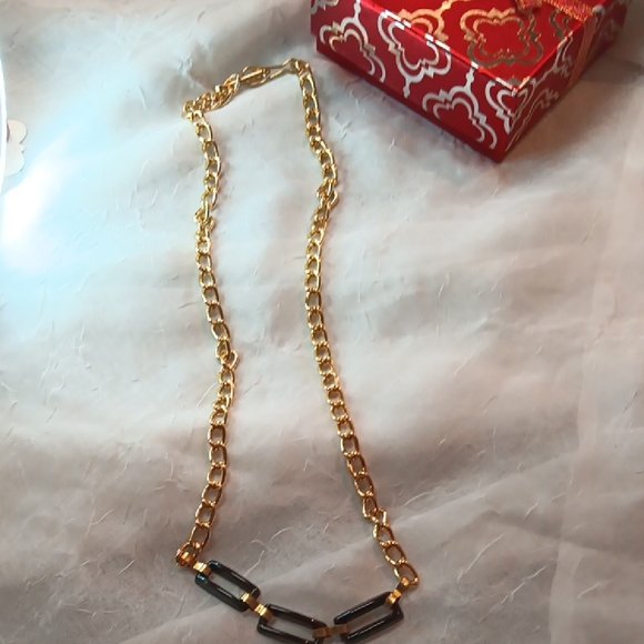 Gold and Black Minimalist Necklace - Picture 1 of 8